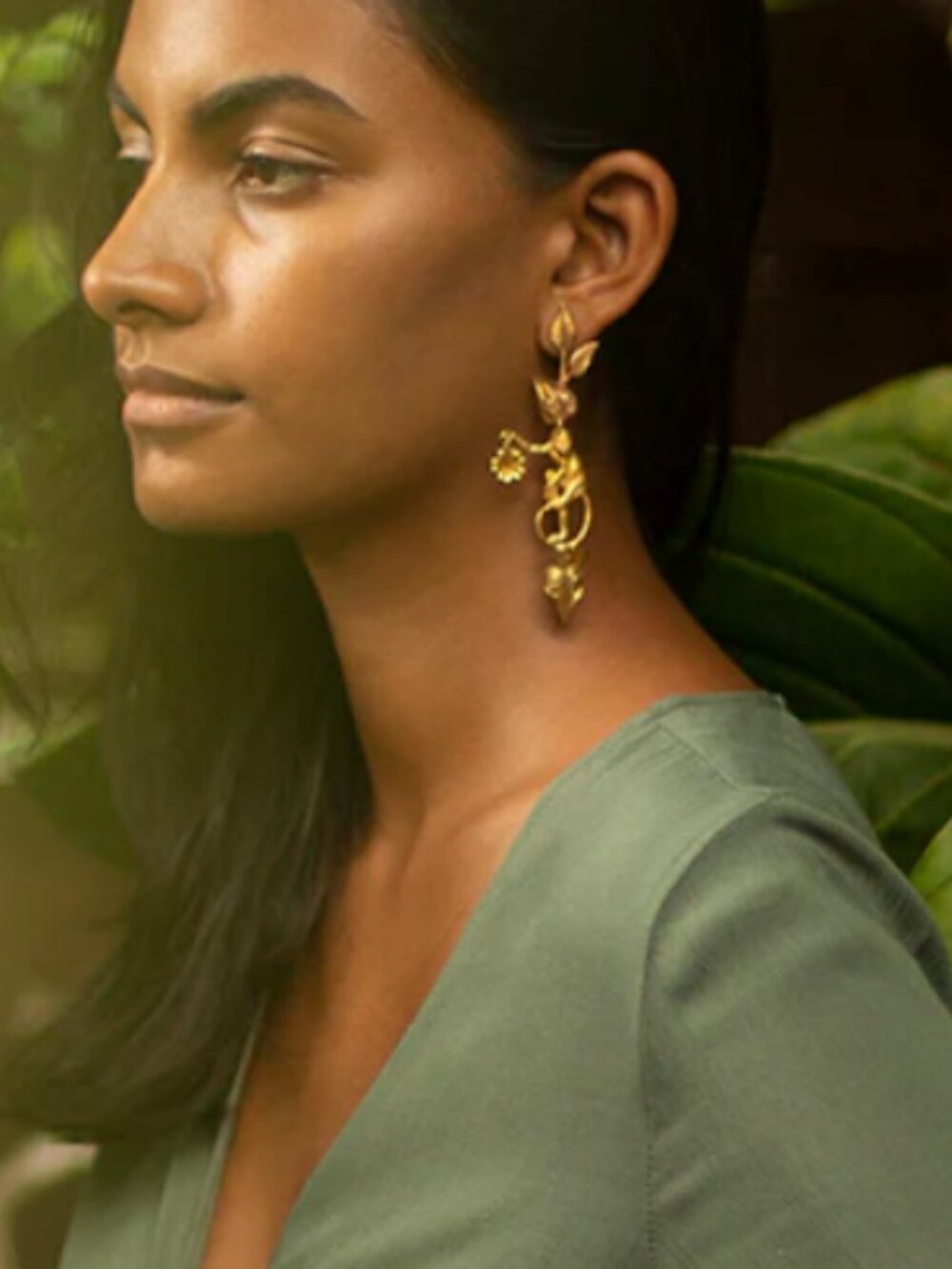 HANDMADE We Dream in Colour Capuchin earrings